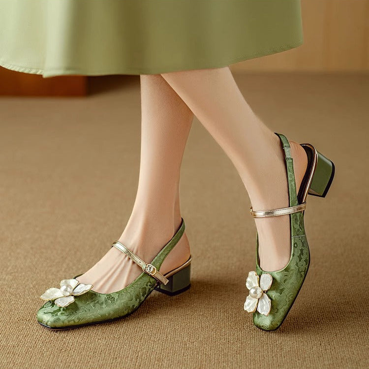 Zapatos de tacón Genine con pulsera trasera