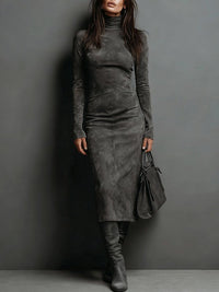 Gris oscuro