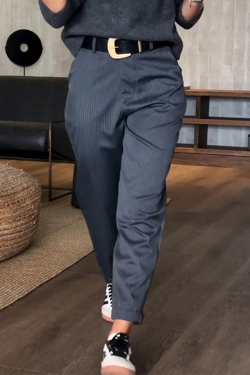 ELEGANT FIGURE-FLATTING STRIPED TROUSERS