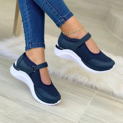 Women’s Casual Stretch Fit Strap Sneakers