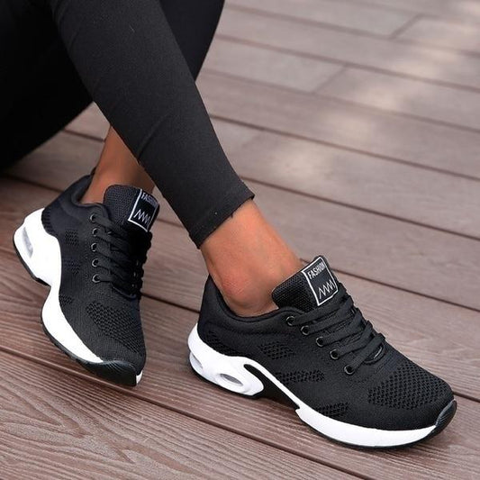 Liorana | Zapatillas de sujeción para una comodidad durante todo el día