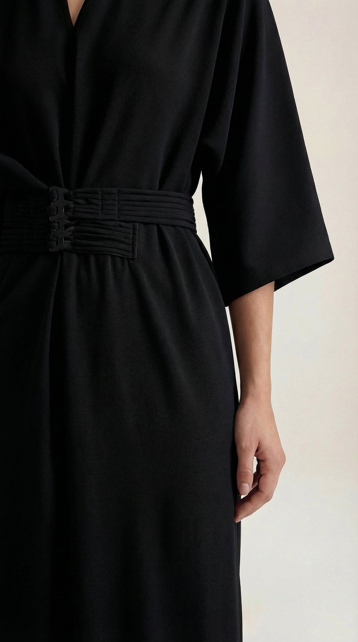 Vestido maxi Ana con cinturón en la cintura