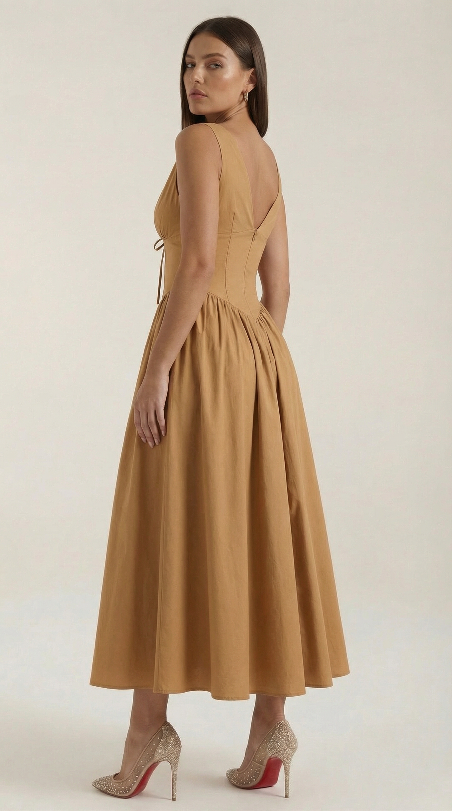 Vestido Cassiopeia Midi Plunge