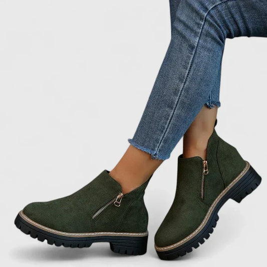 Thalyanna | Botas Ortopédicas