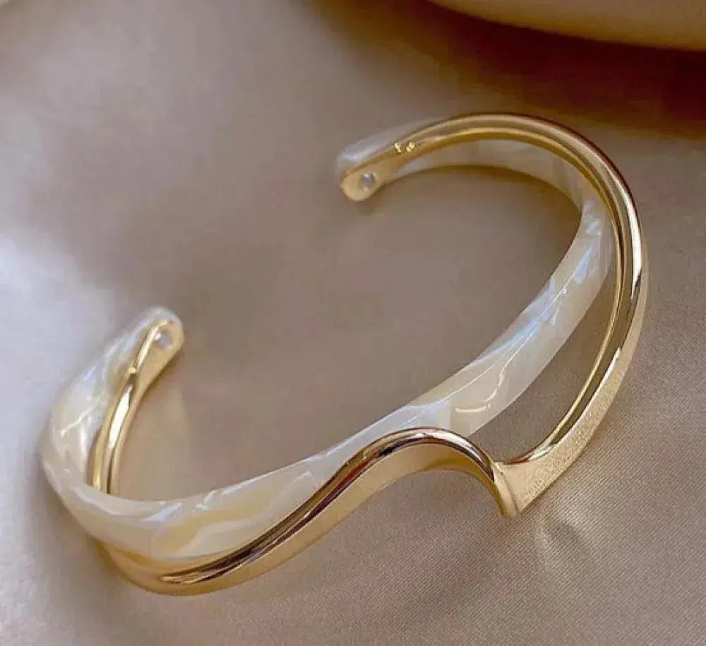 Ellen - Brazalete